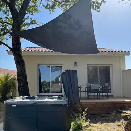 Casa vacanze Maison Vue Sur Vignes Avec Spa Jacuzzi Privatif